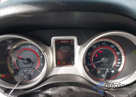 2016 Dodge Journey Sxt z USA, uszkodzony, nr VIN 3C4PDDBG5GT105747